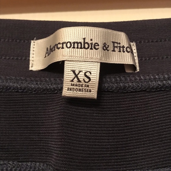 Brand new Abercrombie & Fitch military joggers - Picture 8 of 8
